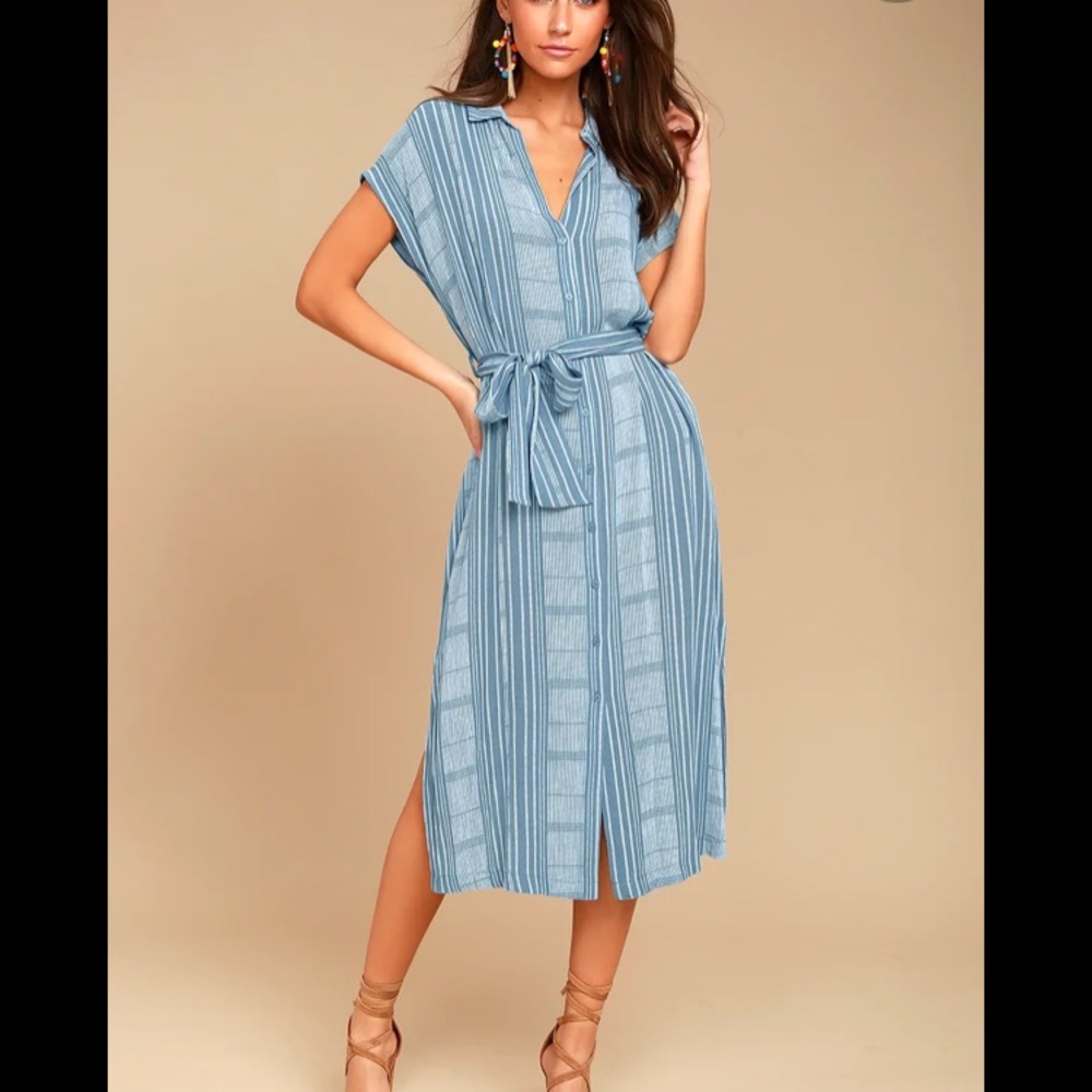 Lulu’s Blue midi shirtdress
